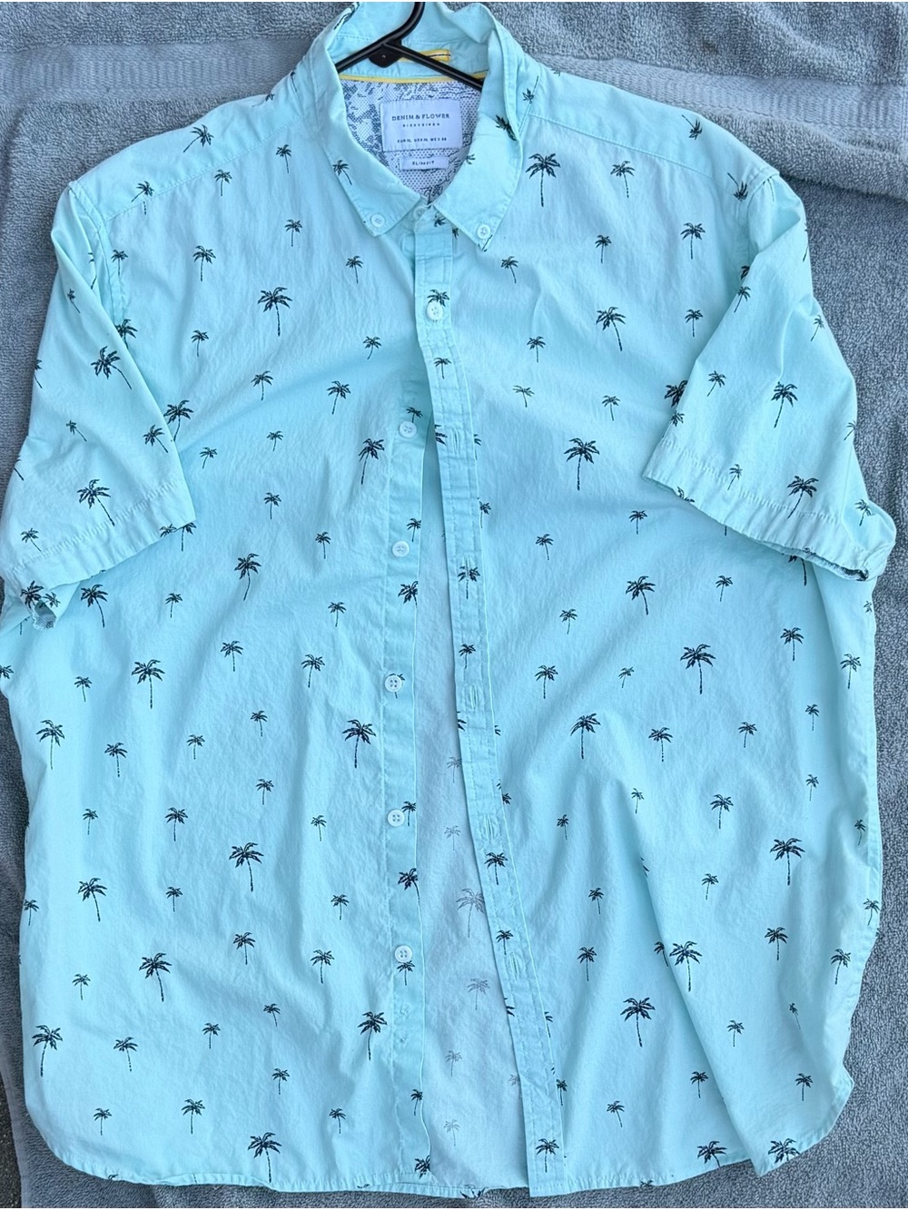 Denim & Flower Light Blue Short-Sleeve Palm Print Button-Down Shirt